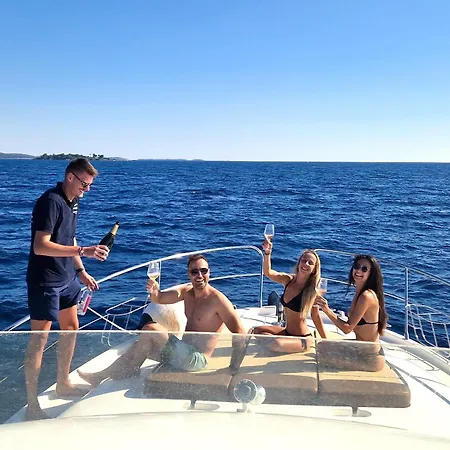 Anima Maris Yacht * 우마그