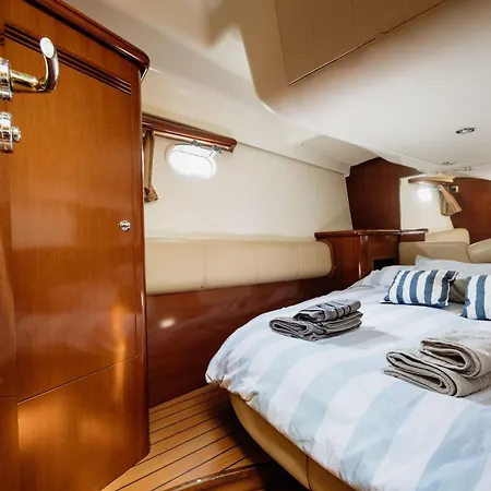 Anima Maris Yacht 船屋