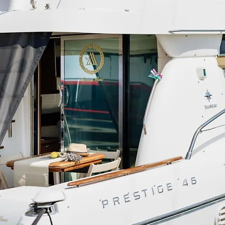 船屋 Anima Maris Yacht 乌马格