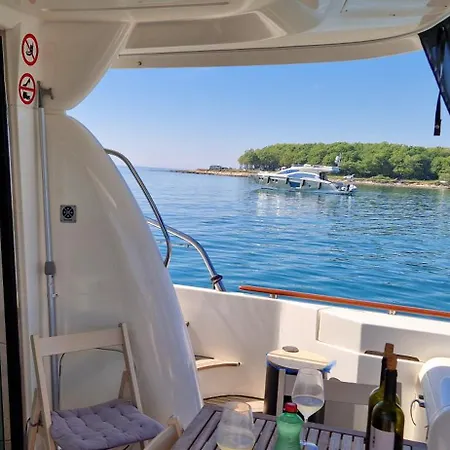 Bateau-hôtel Anima Maris Yacht